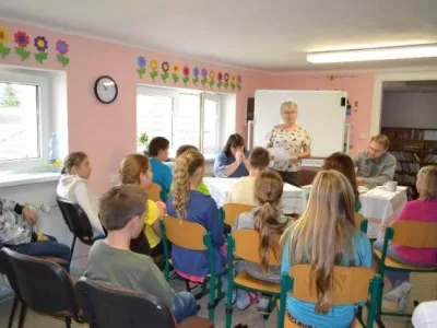 Obecní knihovna Kuželov -  Beseda o osudech obyvatel Kuželova za 2. světové války, nedatováno