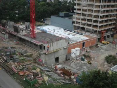 Průběh rekonstrukce a výstavby depozitáře H1