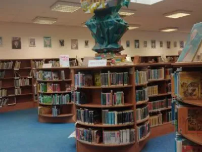 Interiéry Městské knihovny Tišnov