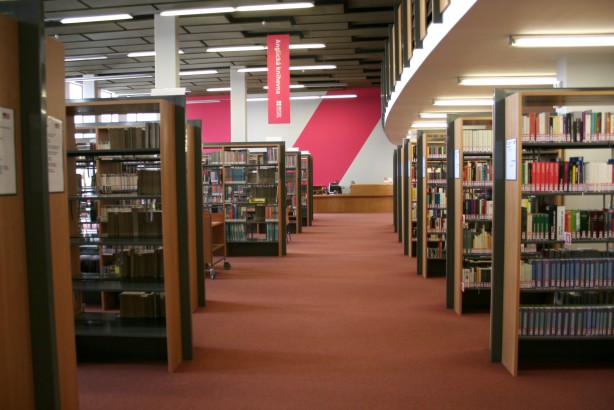 Zahraniční knihovny